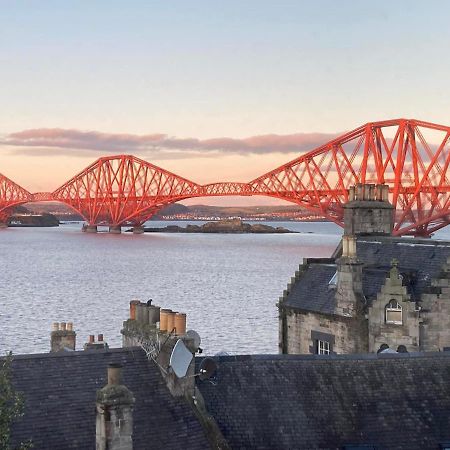 Forth Reflections Self Catering South Queensferry Bagian luar foto