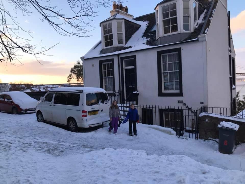 Forth Reflections Self Catering South Queensferry Bagian luar foto