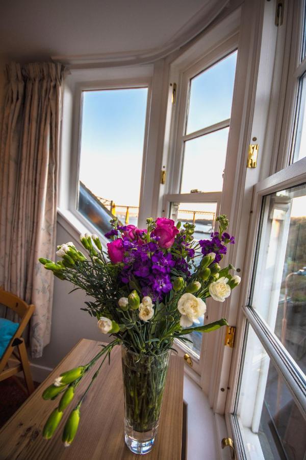 Forth Reflections Self Catering South Queensferry Bagian luar foto