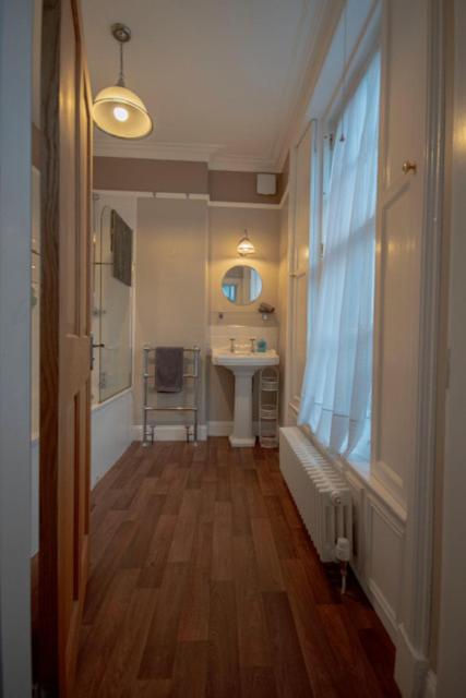 Forth Reflections Self Catering South Queensferry Bagian luar foto