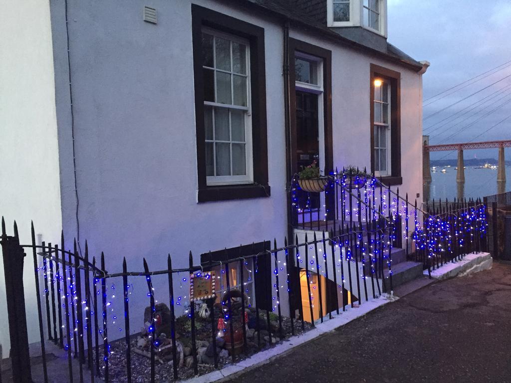 Forth Reflections Self Catering South Queensferry Bagian luar foto
